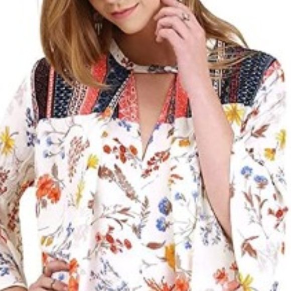 Umgee Floral Boho Keyhole Bell Sleeve Tunic Dress - Picture 2 of 10